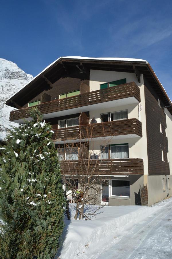 Haus Valaisia - Randa Bei Zermatt Exterior foto